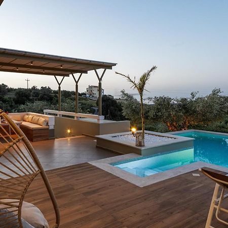 Rizes Villa With Jacuzzi & Heated Pool Agia Triada Exteriör bild