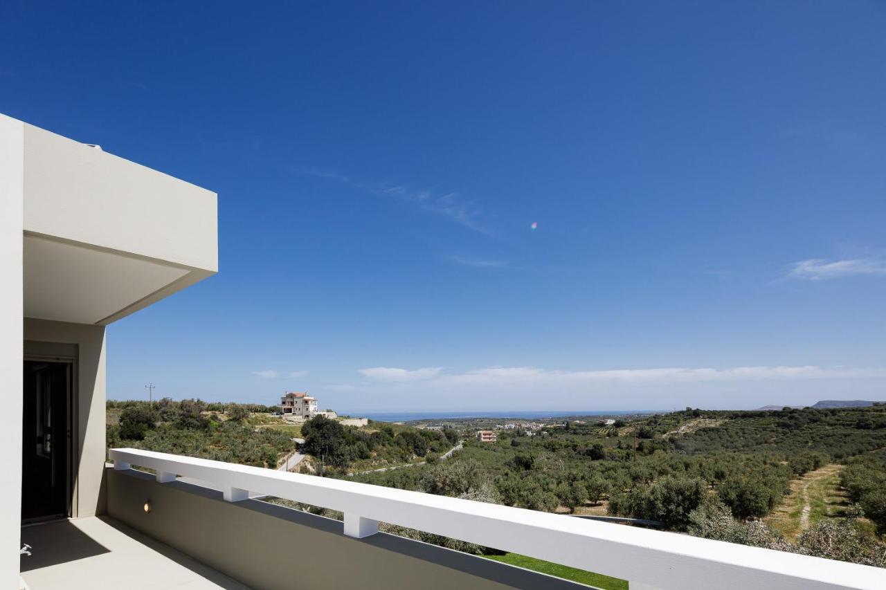 Rizes Villa With Jacuzzi & Heated Pool Agia Triada Exteriör bild
