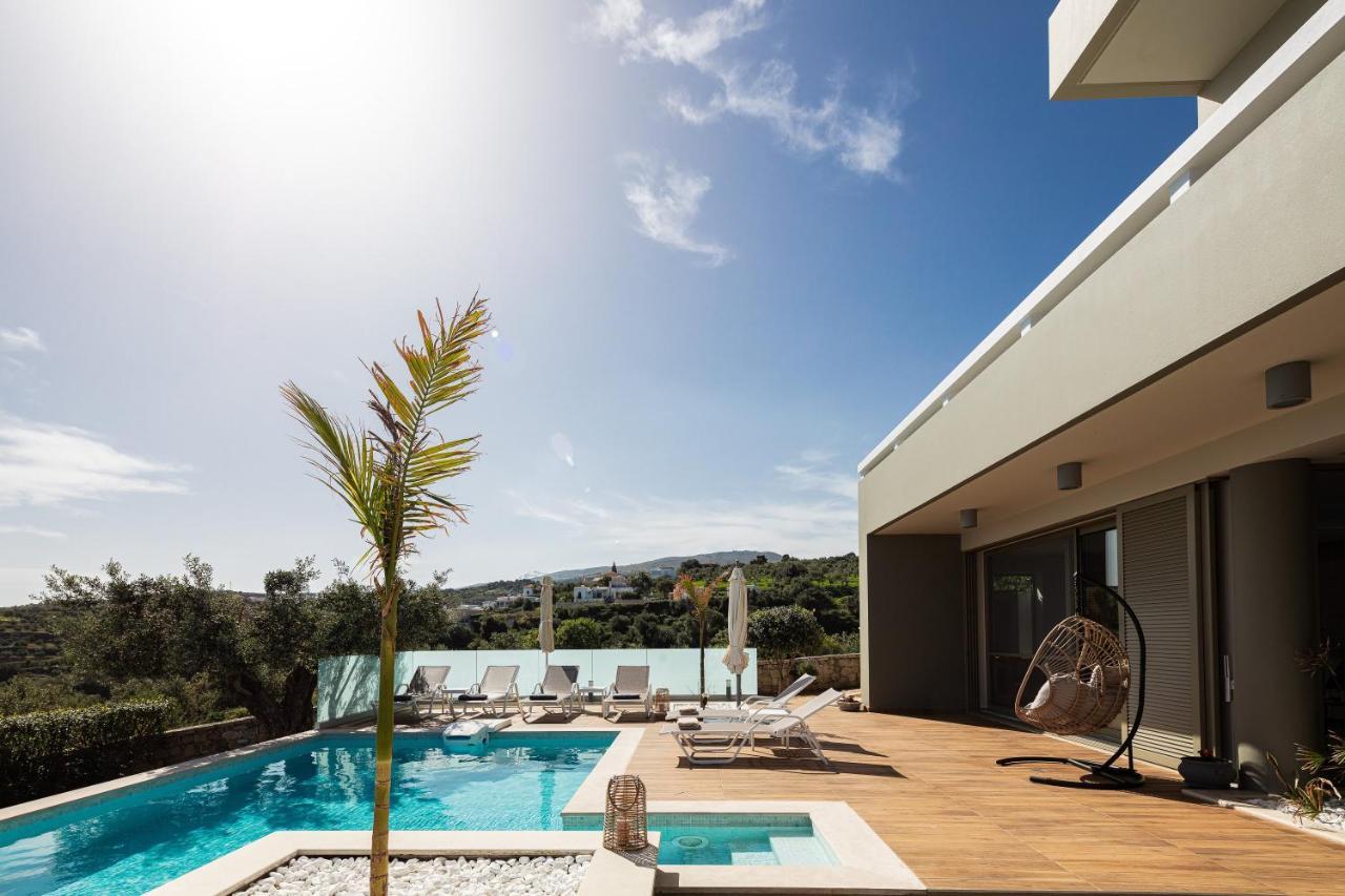 Rizes Villa With Jacuzzi & Heated Pool Agia Triada Exteriör bild