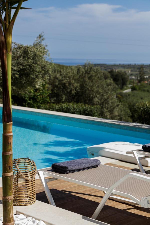 Rizes Villa With Jacuzzi & Heated Pool Agia Triada Exteriör bild