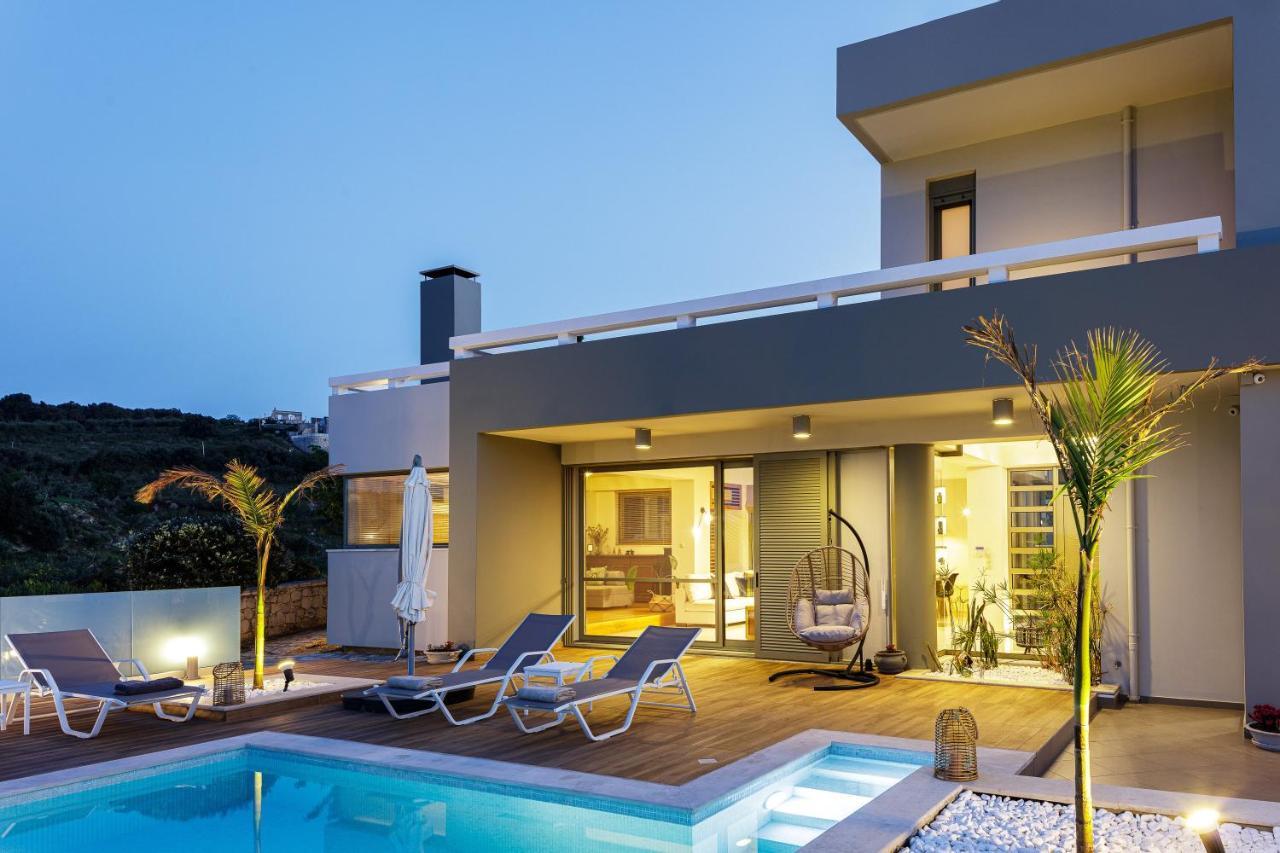 Rizes Villa With Jacuzzi & Heated Pool Agia Triada Exteriör bild