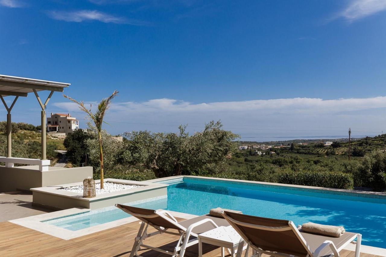 Rizes Villa With Jacuzzi & Heated Pool Agia Triada Exteriör bild