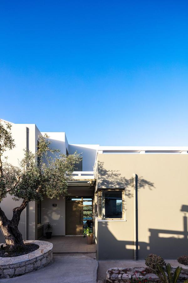 Rizes Villa With Jacuzzi & Heated Pool Agia Triada Exteriör bild