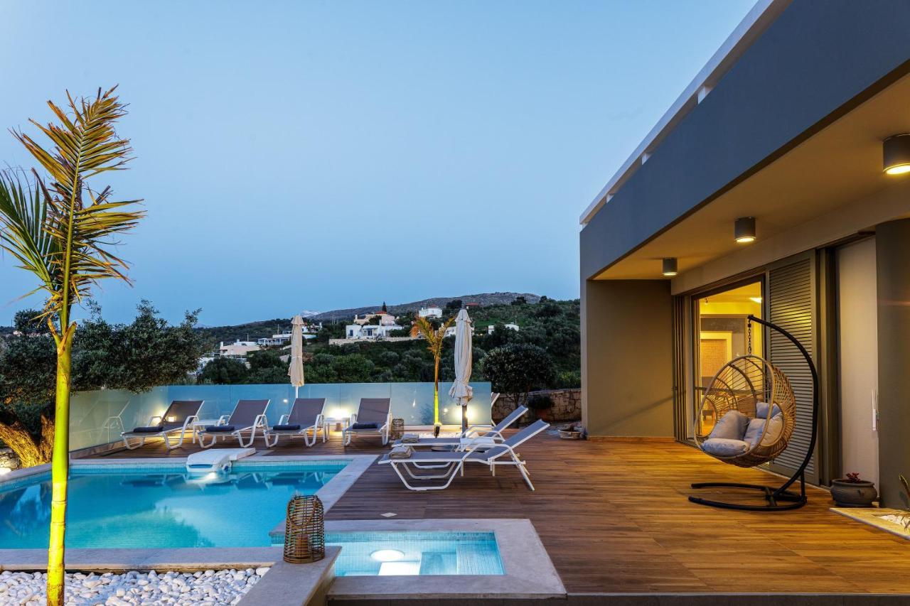 Rizes Villa With Jacuzzi & Heated Pool Agia Triada Exteriör bild