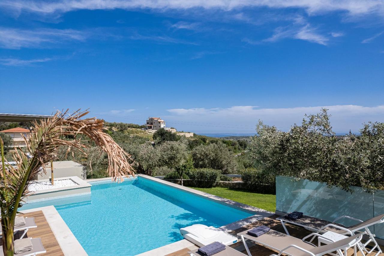 Rizes Villa With Jacuzzi & Heated Pool Agia Triada Exteriör bild