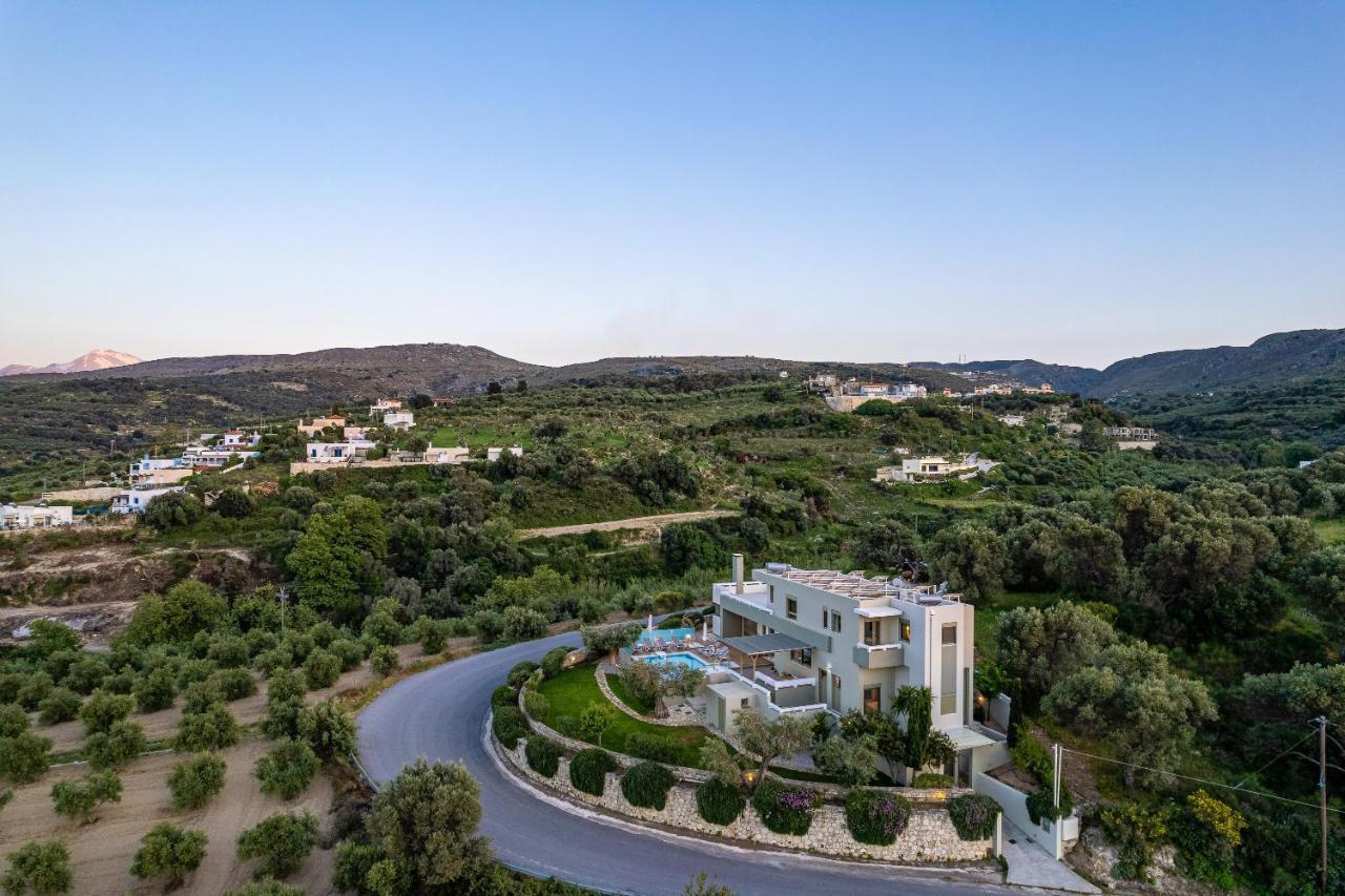 Rizes Villa With Jacuzzi & Heated Pool Agia Triada Exteriör bild
